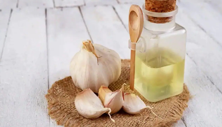 6 Reasons Why Drinking Garlic Juice is Good For Your Health