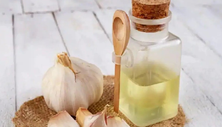 garlic for pimples,diy garlic remedies for acne,garlic paste for acne treatment,natural pimple remedies,garlic and honey for pimples,how to use garlic for acne,acne-fighting diys,aloe vera and garlic for pimples,garlic juice for acne,garlic and coconut oil for pimples
