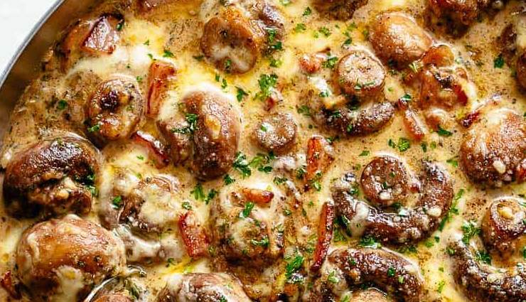 Recipe- Delicious and Healthy Creamy Garlic Mushrooms and Bacon