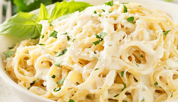 creamy garlic olive dip,dips recipes,hunger struck,food,garlic benefits,olive juice benefits