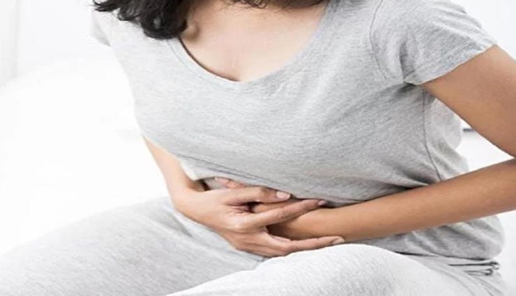 पेट में बनी गैस बड़ी समस्या, इन घरेलू नुस्खों से मिलेगी मिनटों में राहत