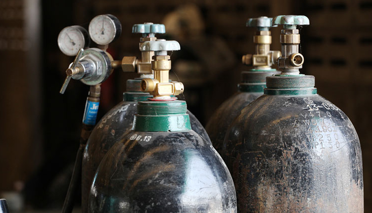 welding excellence,shielding gas,welding quality,mig welding,tig welding,gas composition,argon gas,carbon dioxide gas,helium gas,oxygen gas,gas purity,gas quality,welding applications,material compatibility,gas flow rate,gas pressure,storage and handling,welding techniques,welding outcomes,smart gas choices