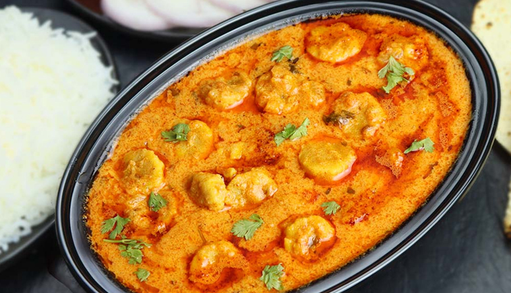 rajasthan cuisine favorites,popular dishes of rajasthan,traditional rajasthani food,famous rajasthani recipes,rajasthani culinary delights,must-try dishes in rajasthan,authentic rajasthani cuisine,rajasthani street food specialties,royal rajasthani delicacies,flavors of rajasthan cuisine