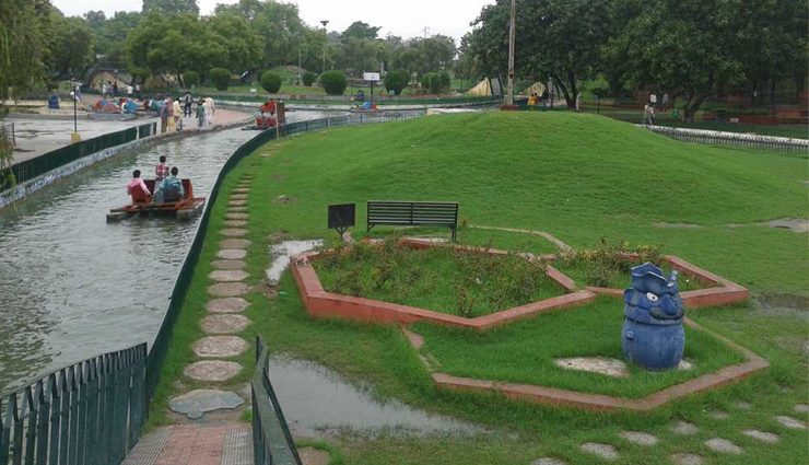 लखनऊ में करना चाहते हैं बच्चों के साथ सैर, चले आइये इन पार्को की ओर parks in lucknow,popular parks in lucknow,famous gardens in lucknow,green spaces in lucknow,recreational parks in lucknow,must-visit parks in lucknow,scenic parks in lucknow,historical parks in lucknow,leisure parks in lucknow,top attractions in lucknow,outdoor activities in lucknow