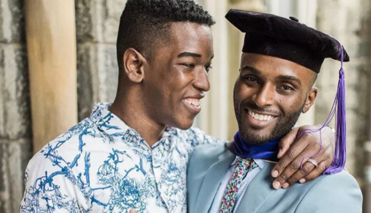 signs that tell someone is gay,how to know person is gay,traits of gay,mates and me,relationship tips