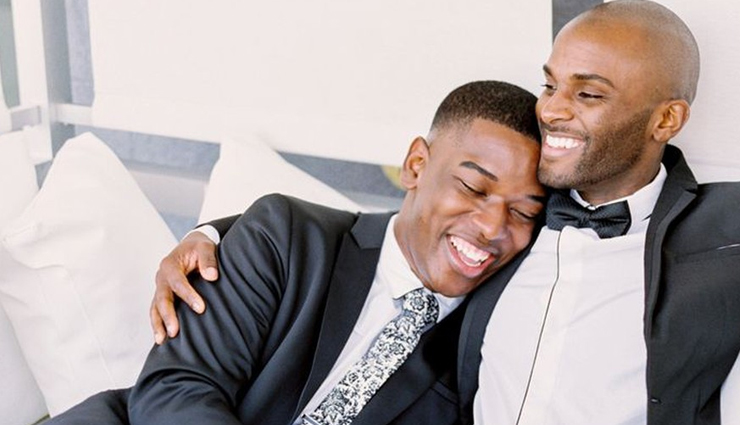 signs that tell someone is gay,how to know person is gay,traits of gay,mates and me,relationship tips