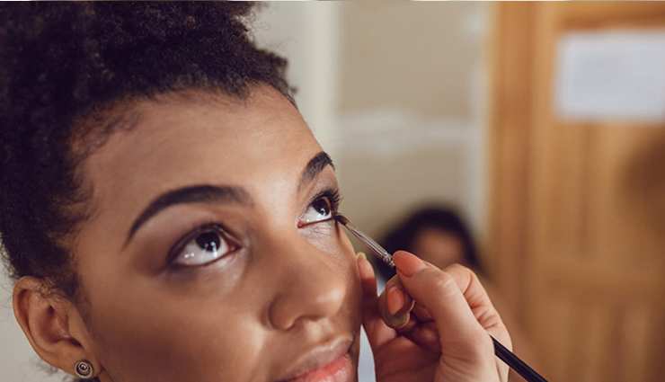 summer makeup ideas,heat-proof makeup tips,summer beauty routines,makeup for hot weather,sweat-proof summer makeup,summer makeup trends,summer skincare and makeup tips,waterproof makeup for summer,lightweight summer makeup,long-lasting summer makeup