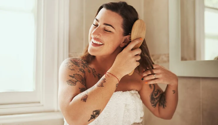 oily hair dry scalp,home remedies for oily hair,dry scalp treatment,dandruff solutions,itchy scalp remedies,greasy hair care,natural hair care tips,hair and scalp balance,remove scalp buildup,healthy hair remedies