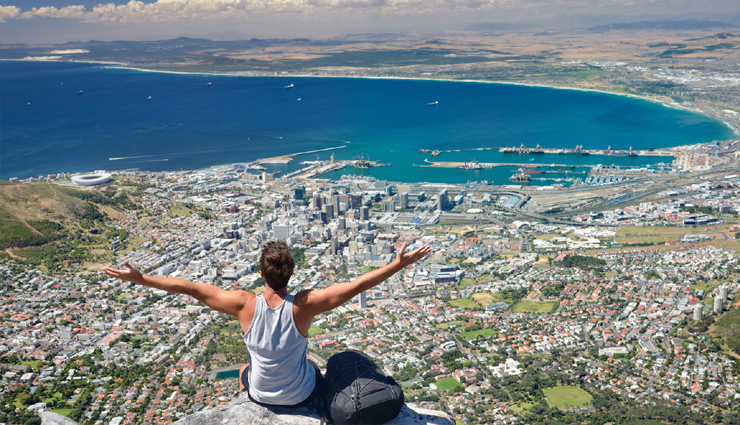 cape town,7 must do things in cape town,get an aerial perspective of the city,spend a day at the beach,soak up the atmosphere of the inner city,shop for souvenirs,best restaurants,travel,travel guide,travel tips