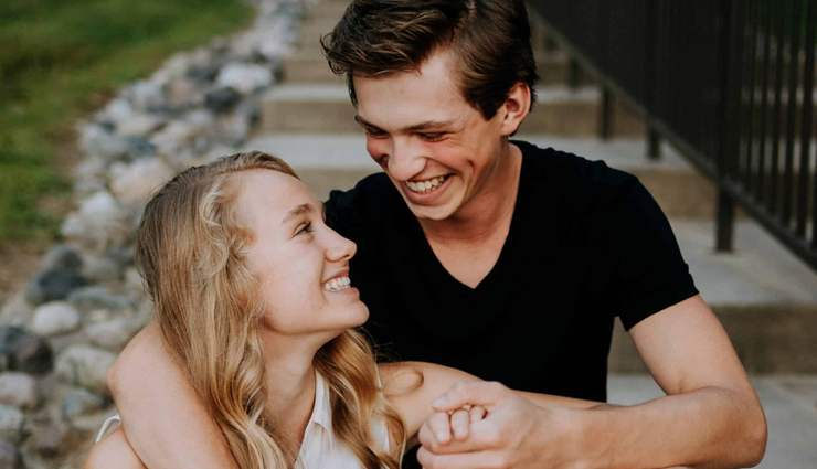 girlfriend,ways to love  your girlfriend,love tips,love,relationship,relationship tips