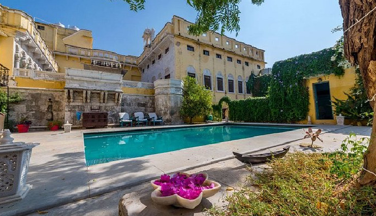 udaipur tourist attractions,best places to visit in udaipur,must-visit places in udaipur,city palace udaipur,kumbhalgarh fort history,lake pichola boat ride,udaipur solar observatory,top attractions in udaipur,things to do in udaipur,udaipur travel guide