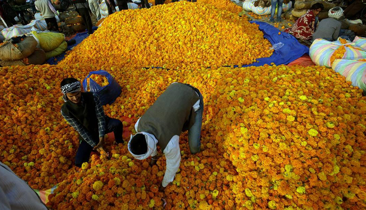 diwali shopping ke liye best hai delhi ke ye markets,travel tourism