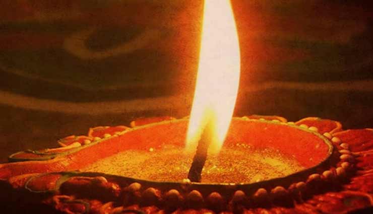 astrology tips,astrology tips in hindi,blessings of mother lakshmi,friday measures