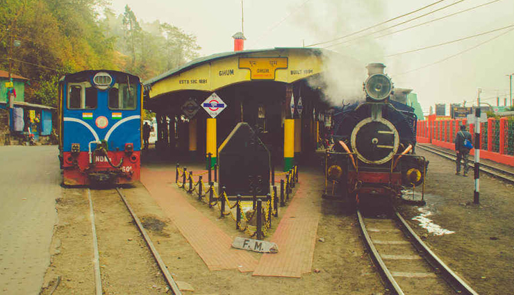 must visit railway station of india,holidays,travel,tourism