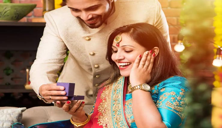 relationship tips,gift for wife,karva chauth,karva chauth special,karva chauth 2020