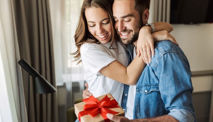 ways to show appreciation,how to show you care,nonverbal appreciation,express gratitude without words,thoughtful gestures,emotional connection,appreciation tips,showing love through actions,meaningful relationships,appreciation ideas for loved ones