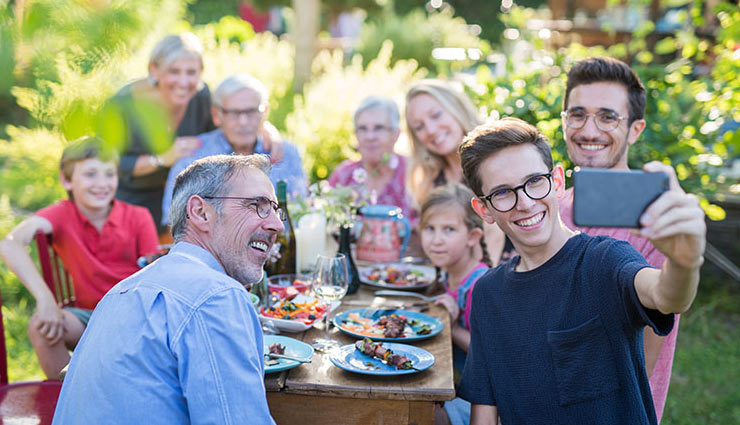 gifts for family,family care tips,relationship tips,family tips,everyday gifts for family