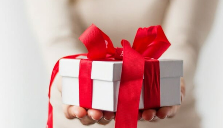 बच्चों के लिए बेहतरीन रहेंगे ये गिफ्ट आइडियाज, बनेंगे उनकी पहली पसंद 
