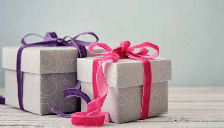 things you should never gift,gift for friends,friendship day
