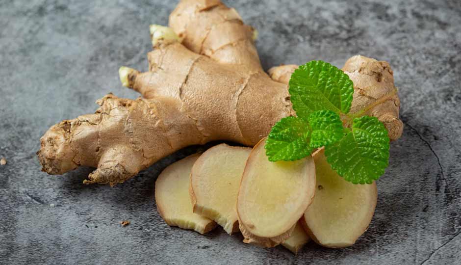 15 Amazing Benefits of Ginger for Skin and Hair