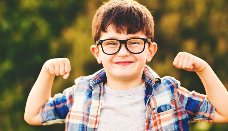 ginger health benefits,medicinal properties of ginger,anti-inflammatory effects of ginger,ginger for nausea relief,ginger for weight loss,ginger for osteoarthritis,ginger for lowering blood sugars,traditional uses of ginger,ginger in chinese medicine,ginger in indian medicine,history of ginger use,ancient medicinal ginger,bioactive compounds in ginger,gingerols in ginger,aromatic properties of ginger,ginger as a tonic,ginger root benefits,ginger spice health benefits,ginger tea benefits,ginger supplements