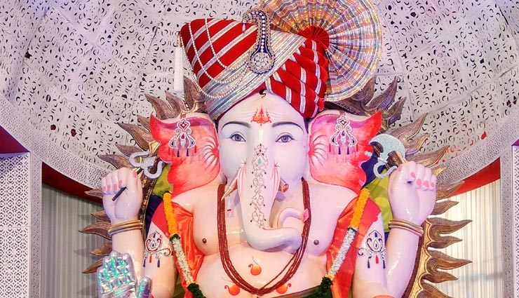 Ganesh Chaturthi 2024 : मुंबई के ये प्रसिद्ध गणपति पंडाल बनते हैं आकर्षण का केंद्र, गणेशोत्सव के मौके पर हो सकते हैं शामिल ganeshotsav 2024 mumbai,ganesh pandals in mumbai 2024,ganesh chaturthi 2024 celebration mumbai,famous ganesh pandals mumbai 2024,mumbai ganeshotsav 2024 events,best ganesh pandals in mumbai,ganeshotsav 2024 mumbai guide,ganesh chaturthi mumbai pandals 2024,ganeshotsav celebration spots mumbai,ganesh chaturthi 2024 mumbai festivities