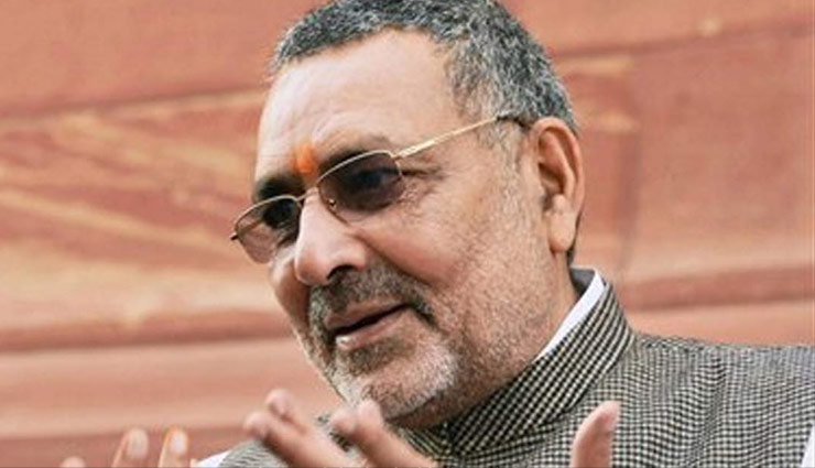 गिरिराज सिंह ने ममता बनर्जी की तुलना तानाशाह किम जोंग उन से की, कहा - जनता निकालेगी श्राद्ध का जुलूस