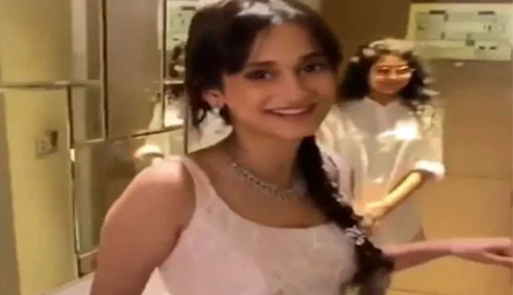 लड़की ने की शादी की जिद, लोगों को पसंद आया ये वीडियो