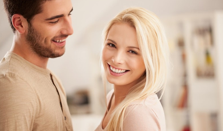 simple ways to make a girl fall for you,mates and me,relationship tips