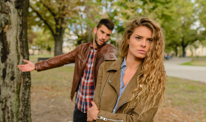 it is more difficult to persuade angry girlfriends than to impress these ways can make your work,mates and me,relationship tips