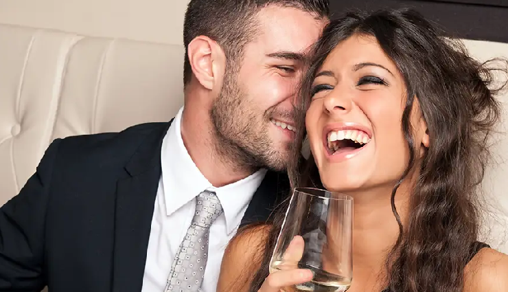 traits girls find attractive in guys,qualities girls like in men,what catches girls attention in guys,attributes girls find appealing in guys,personality traits girls admire in guys,characteristics that attract girls to guys,things that girls love in guys,guy traits that girls find attractive,male qualities that girls appreciate,aspects girls find appealing in guys