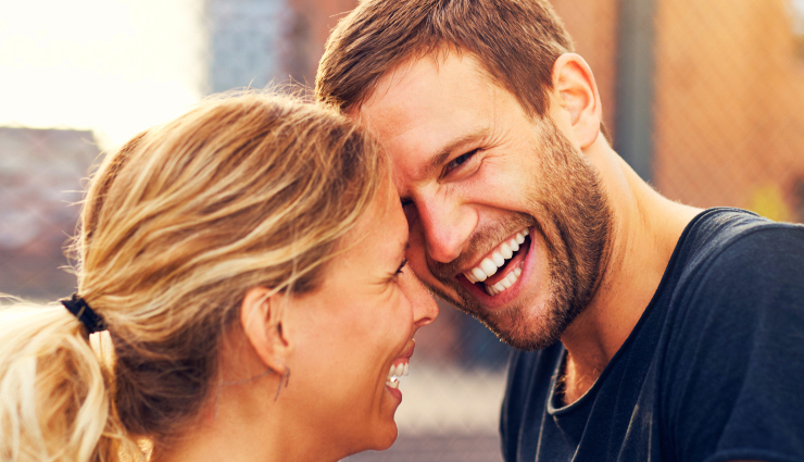 leo woman happy,romance,couple,romantic tips,relationship tips,relationship