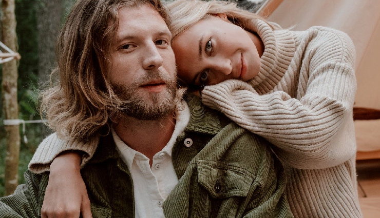 signs of a too-good-to-be-true partner,glaring red flags in dating,warning signs in a relationship,recognizing deception in dating,red flags of a deceptive partner,unrealistic qualities in a date,too perfect to be true dating signs,identifying dishonesty in a relationship,dating a seemingly perfect person,suspicious behavior in dating,red flags in a too-good-to-be-true relationship,deceptive traits in a partner,evaluating sincerity in dating,signs your date may be deceptive,navigating honesty in relationships