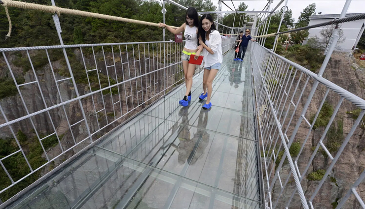 tourist places where traveller died,dangerous places,dangerous tourist places,travel,holidays,travel guide