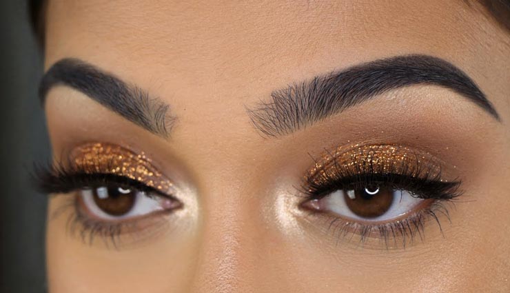 चहरे की चमक बढ़ाएगा ग्लिट्टर, जानें इसके इस्तेमाल का तरीका