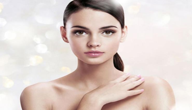 बाजार के महंगे ब्यूटी प्रोडक्ट्स से कई गुना अच्छी है घर में रखी ये चीजें, निखारेगी त्वचा