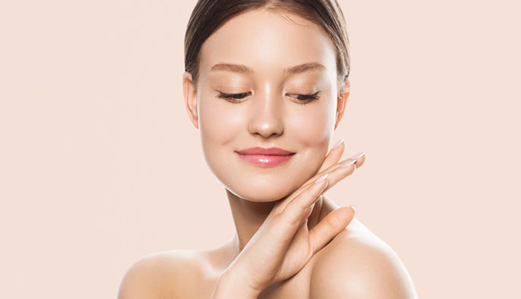 5 Foods You Must Eat To Get Glowing Skin Naturally