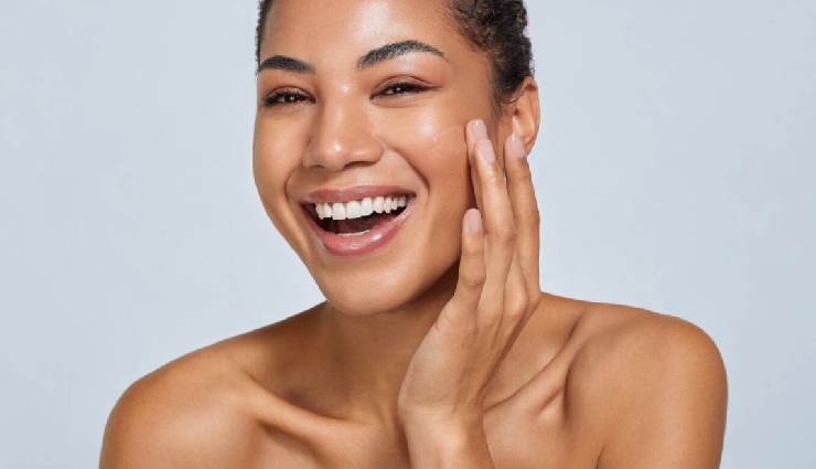 aloe vera benefits,aloe vera for skin,natural skincare,healing properties of aloe vera,aloe vera gel,dry skin remedy,dandruff treatment,wound healing,aloe vera for burns,skin care,medicinal uses of aloe vera