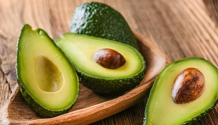 honey,milk,avocado,turmeric,lemon juice,tips to get glowing skin,skin care tips,beauty tips,home remedies for glowing skin