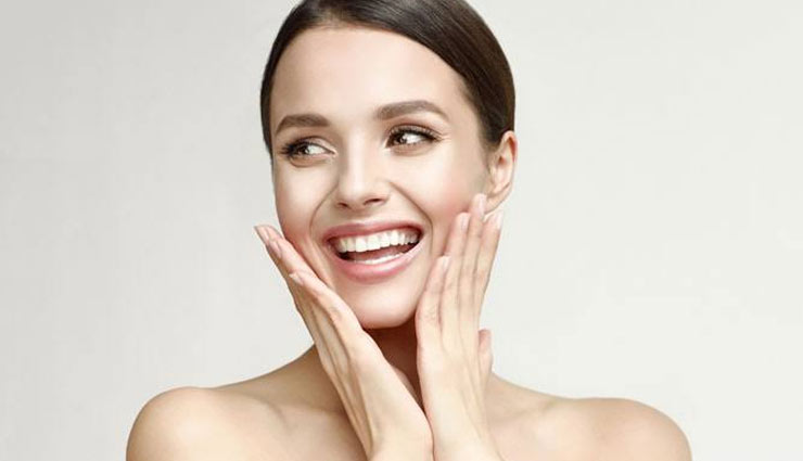 5 Natural Ways To Get Glowing and Shiny Skin