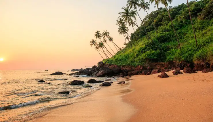 india monsoon travel,august travel india,monsoon destinations india,off-season travel india,monsoon tourism,rain travel india,best monsoon spots