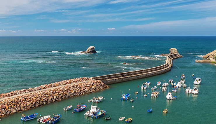 goa,places to visit in goa,panaji,margao,vasco da gama,mapusa,calangute