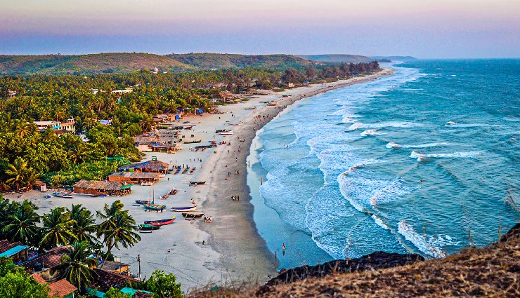 10 Amazing Beaches To Explore in Goa