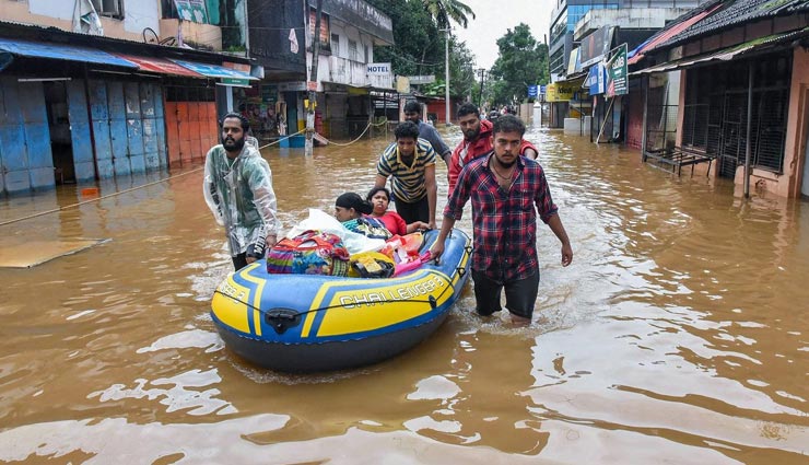 गोवा : बारिश के कारण खराब हो सकती है स्थिति, घरों में घुसा बाढ़ का पानी

