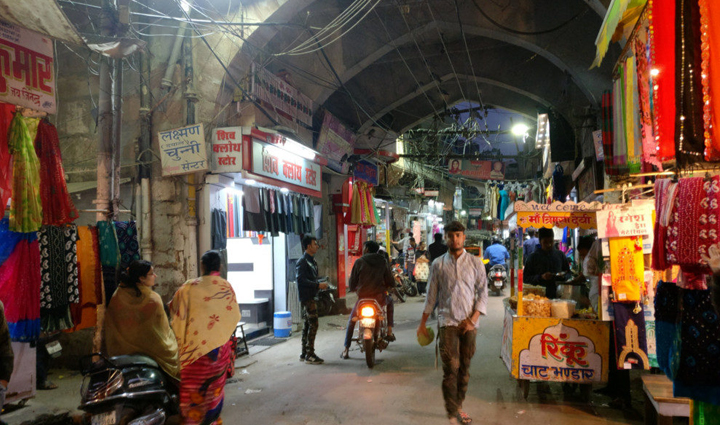 these markets of jaipur are known for excellent shopping must shop from here,holiday,travel,tourism