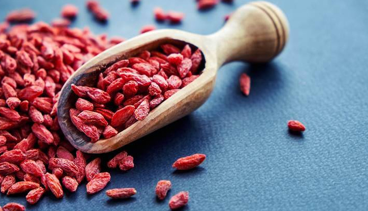 6 Health Benefits of Eating Goji Berries