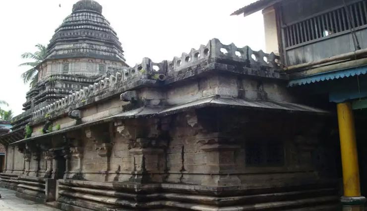 gokarna,temples to visit in gokarna,must visit temples,mahabaleshwar temple,maha ganapati temple,bhadrakali temple,mahalasa temple,shree someshwara temple