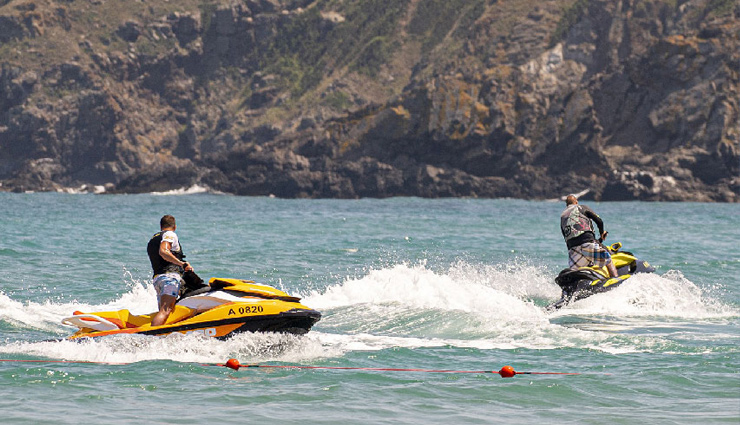 वॉटर स्पोर्ट्स का मजा लेना हैं तो पहुंच जाइये भारत की इन 8 लोकेशन, मिलेगा एडवेंचर का रोमांच top water sports destinations in india,best places for water activities in india,indian spots for water sports enthusiasts,popular water sports locations in india,exciting water sports destinations in india,must-visit spots for water activities in india,water adventure hotspots in india,indian destinations for thrilling water sports,prime locations for water sports in india,best indian places for aquatic sports