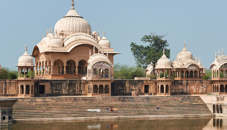 famous temples of shri krishna,holidays,travel,tourism