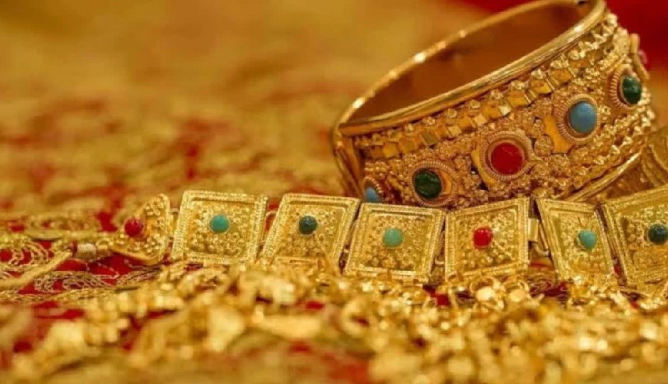 जयपुर में सोने की कीमतें ऑल-टाइम हाई पर, चांदी में आई गिरावट; देशभर में भी चमका सोना